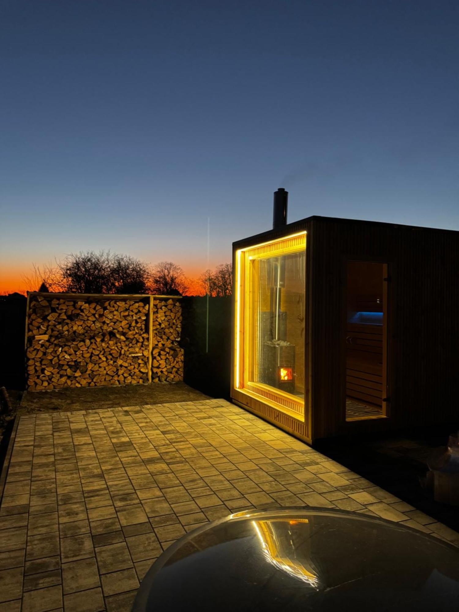 Cisza Bungalows Village / Blisko Natury Nowecin Exteriör bild